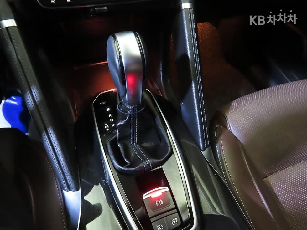 Рено Корея QM62.0 2WD RE Signature - 12
