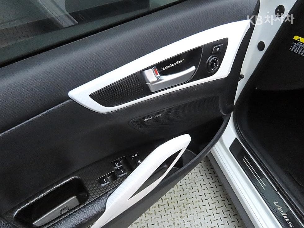 Hyundai VelosterTurbo GDi Extreme 그Ray (van)패키지 - 13