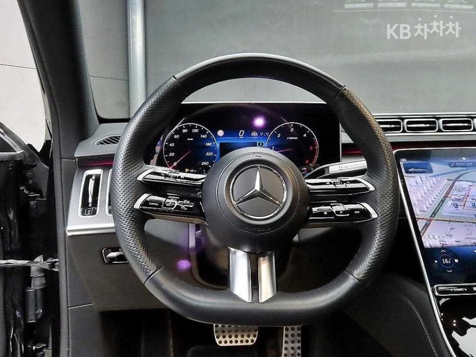 Mercedes-Benz S-Class W223S400d 4Matic Standard - 9