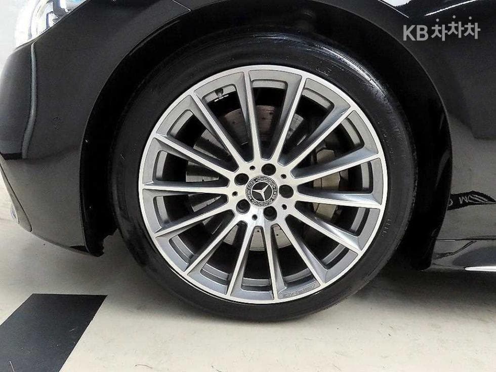 Mercedes-Benz S-Class W223S400d 4Matic Standard - 20