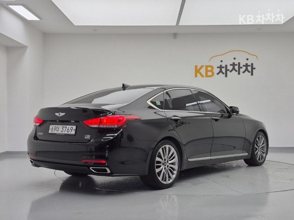 Hyundai GenesisDHG380 Prestige AWD Standard - 4