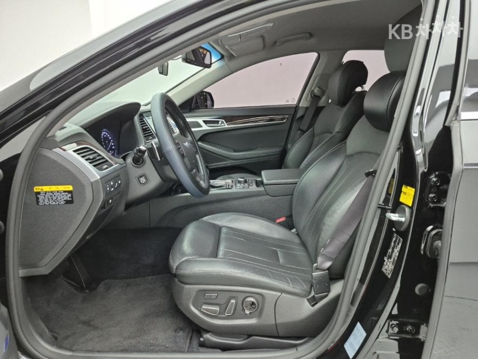 Hyundai GenesisDHG380 Prestige AWD Standard - 11