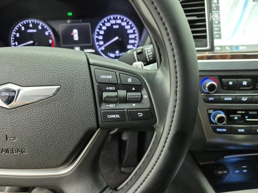Hyundai GenesisDHG380 Prestige AWD Standard - 15