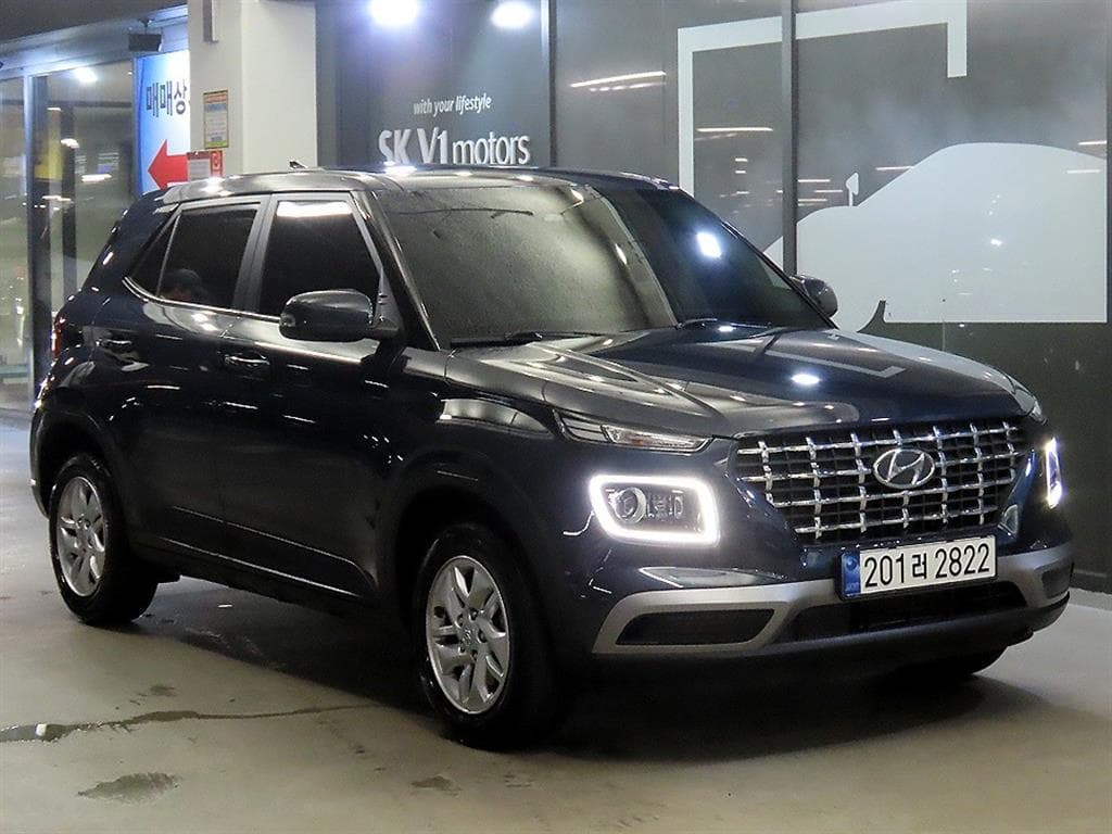 Хюндай Вениу Бензин 1.6 Premium - Image 1