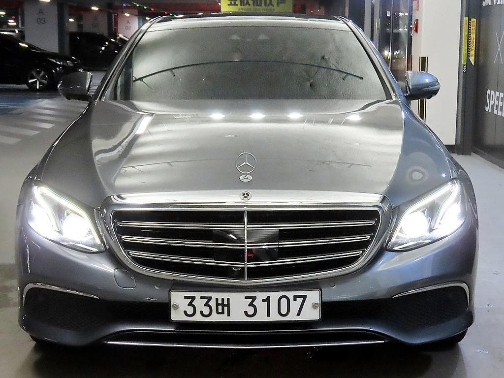 Mercedes-Benz E-Клас (W213)E400 4MATIC Exclusive - 2