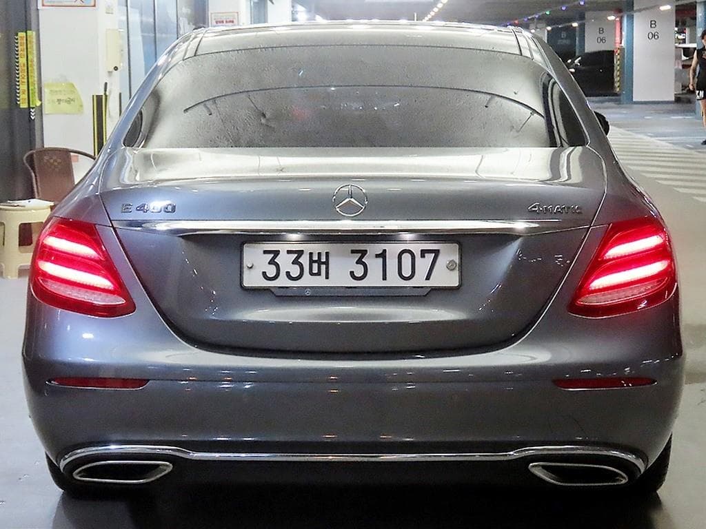 Mercedes-Benz E-Клас (W213)E400 4MATIC Exclusive - 5