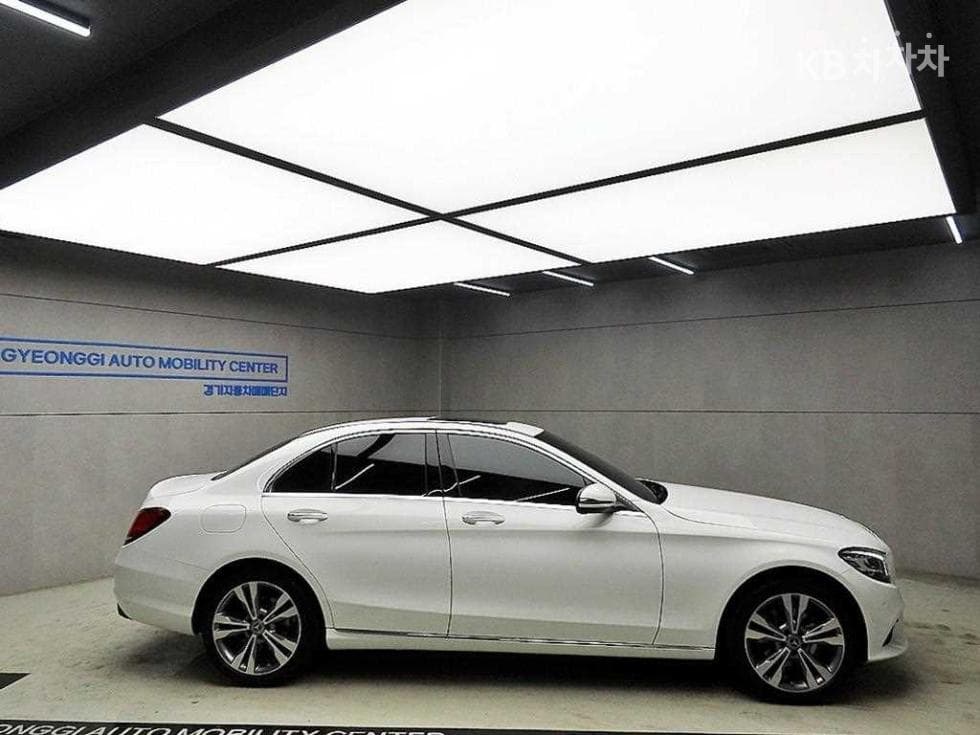 Mercedes-Benz The New (фейслифт) C-КласC220 d 4Matic W205 - 2