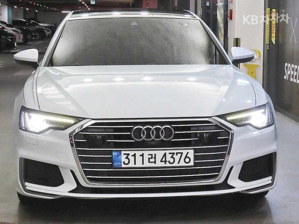 Ауди A6(C8)45 TFSI Стандартен - 2