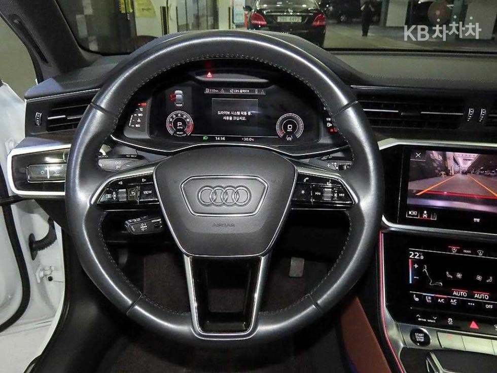 Ауди A6(C8)45 TFSI Стандартен - 8