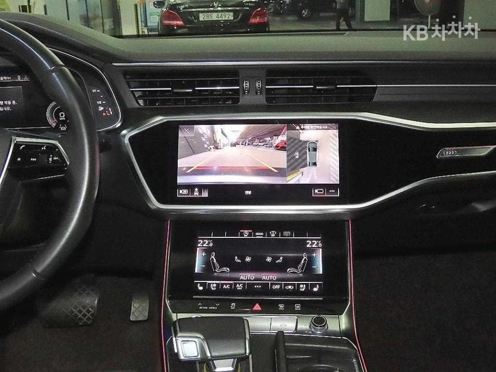 Ауди A6(C8)45 TFSI Стандартен - 11