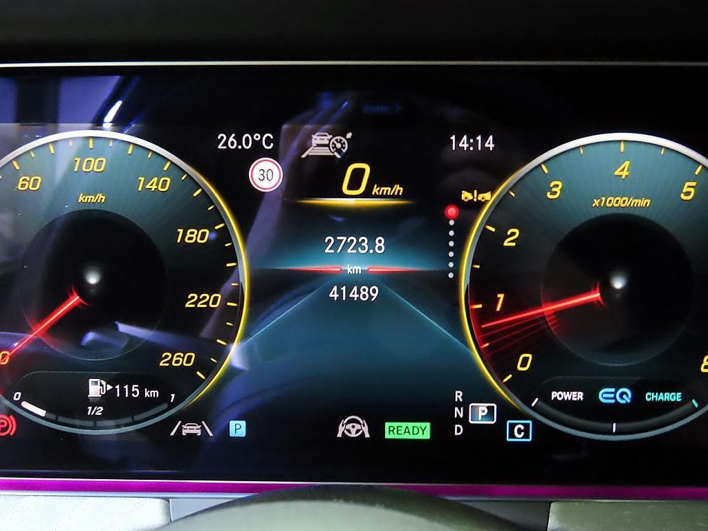 Mercedes-Benz E-Клас (W213)E350 4MATIC Exclusive - 9