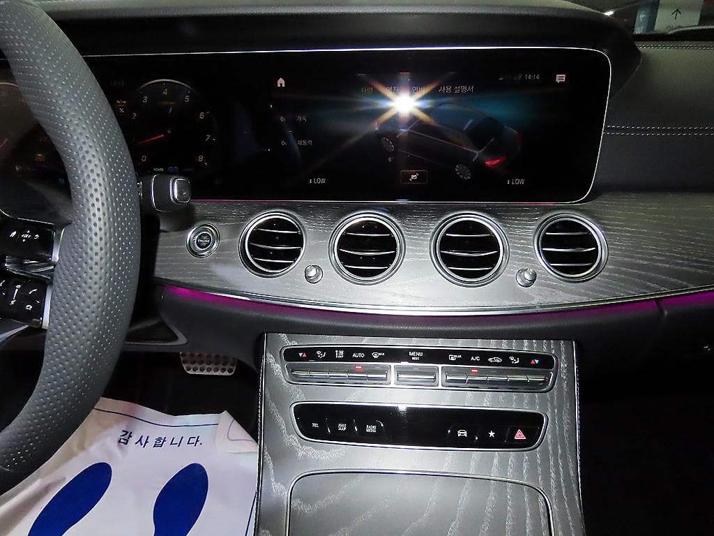 Mercedes-Benz E-Клас (W213)E350 4MATIC Exclusive - 11