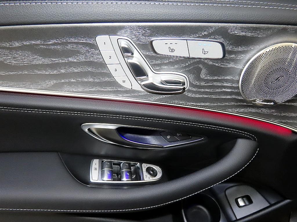 Mercedes-Benz E-Клас (W213)E350 4MATIC Exclusive - 14