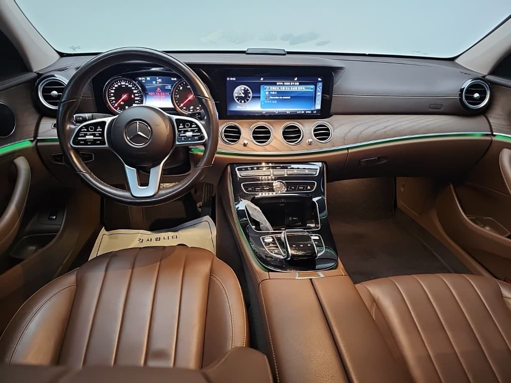 Mercedes-Benz E-Клас (W213)E220d 4MATIC Exclusive - 7