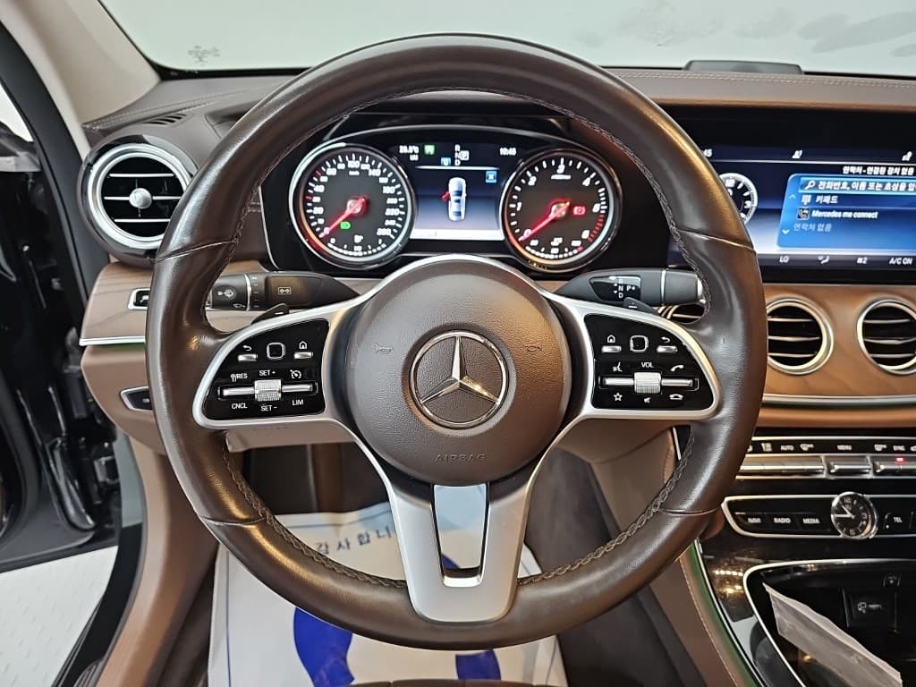 Mercedes-Benz E-Клас (W213)E220d 4MATIC Exclusive - 9