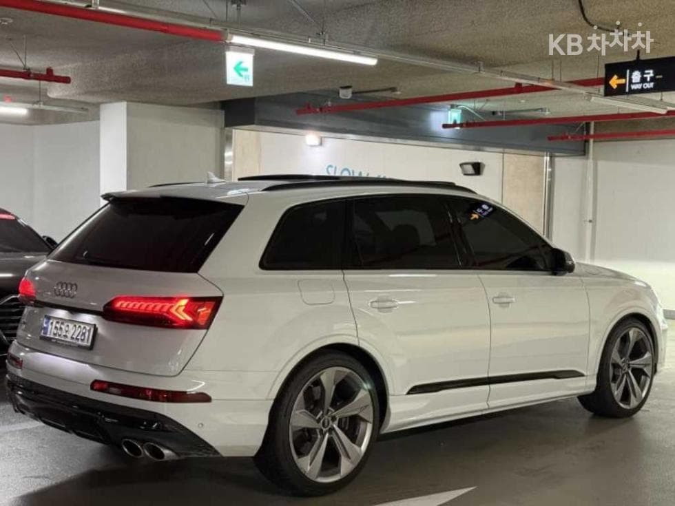 Ауди SQ4(4M)4.0 TFSI Quattro Стандартен - 2