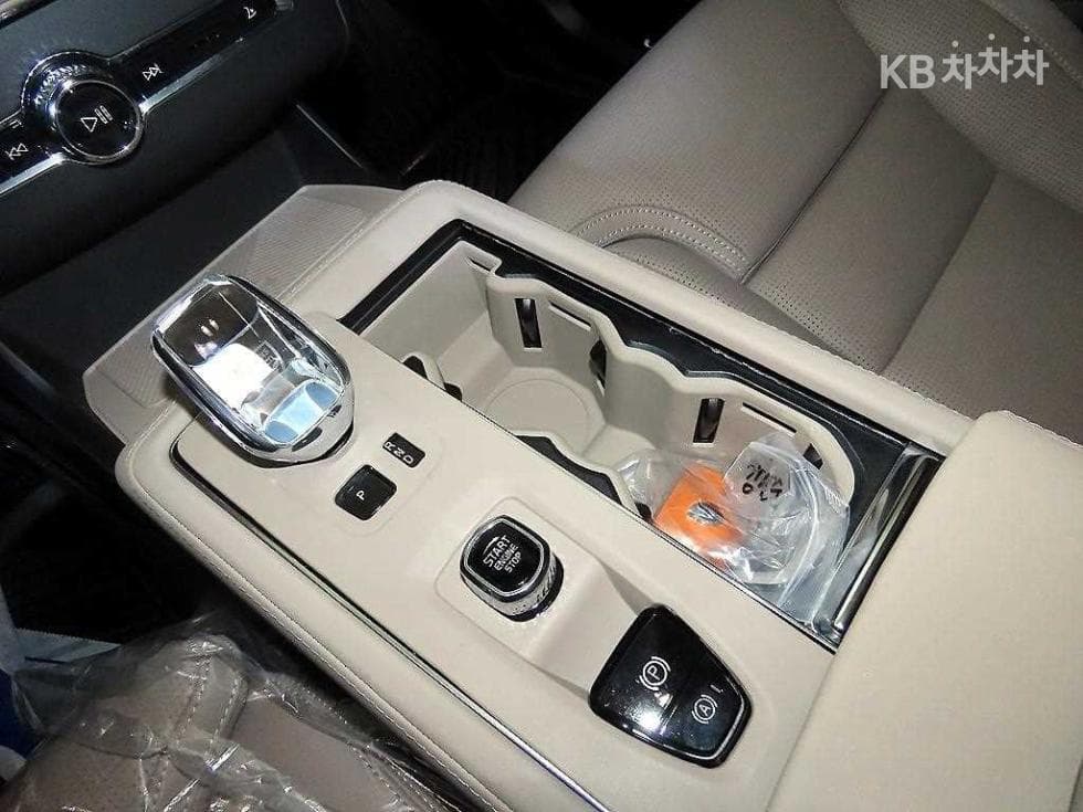Volvo All New XC90B6 Ultra - 12
