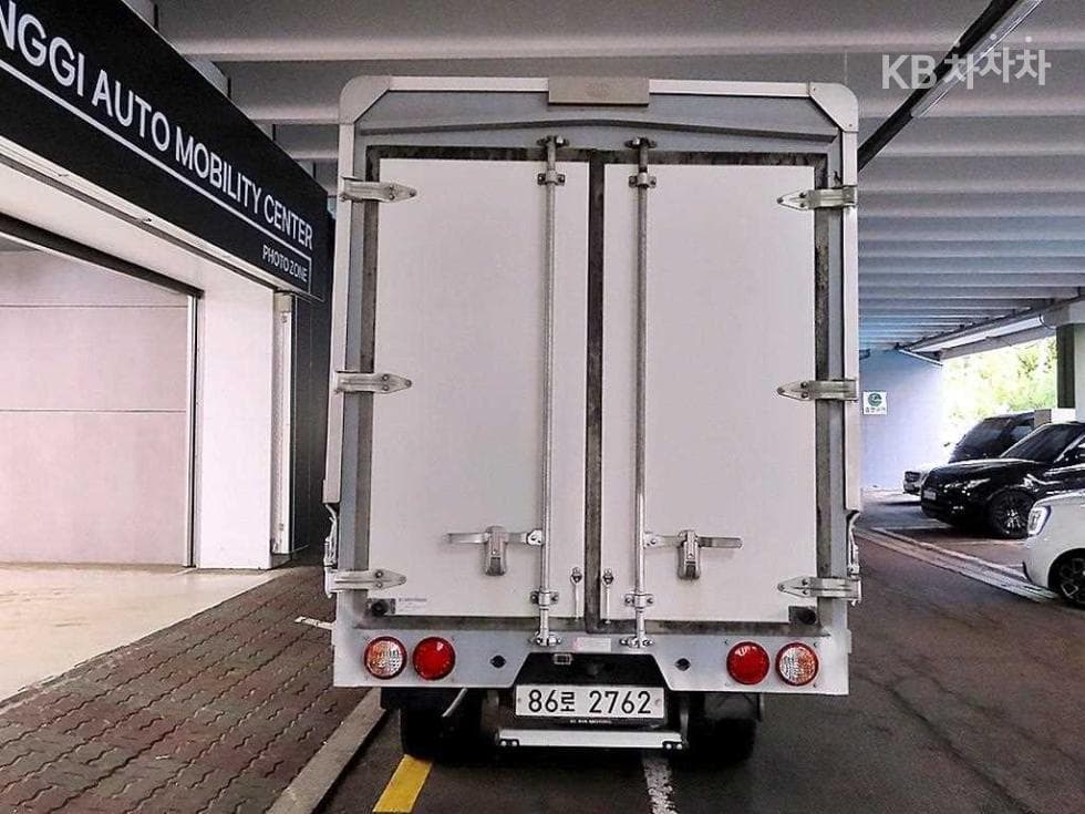 Kia Bongo 3 (light truck)1.2Ton Wing Body Extra Long Manual식 King Cab Prestige - 3
