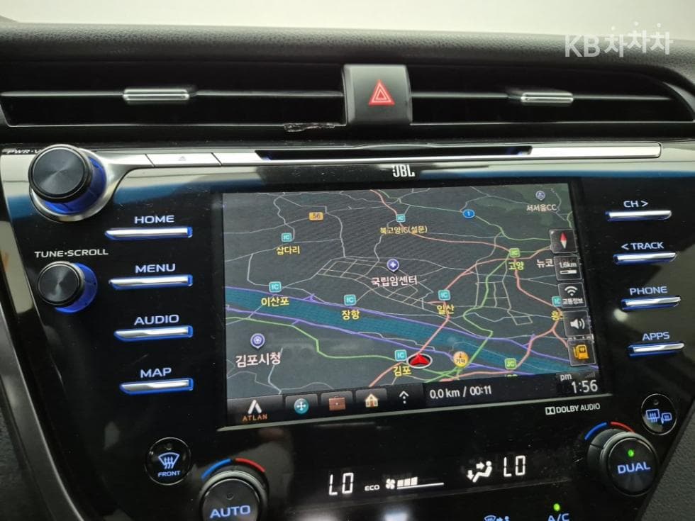 Toyota Camry XV702.5L hybrid XLE - 14
