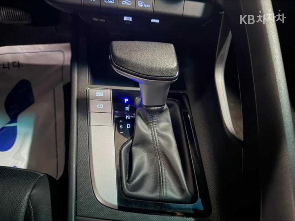 Хюндай All New Avante (Elantra)(CN7)Рент-а-кар 1.6 LPi Стил - 12