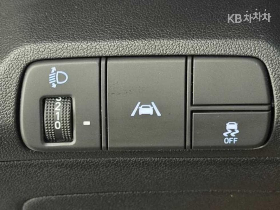 Хюндай All New Avante (Elantra)(CN7)Рент-а-кар 1.6 LPi Стил - 16