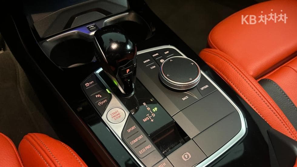 BMW 1시리즈 (F40)M135i xDrive Standard - 9
