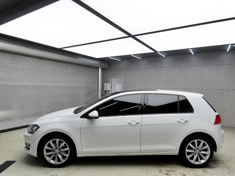 Volkswagen Golf2.0 Turbo Diesel Injection MK7 - 4
