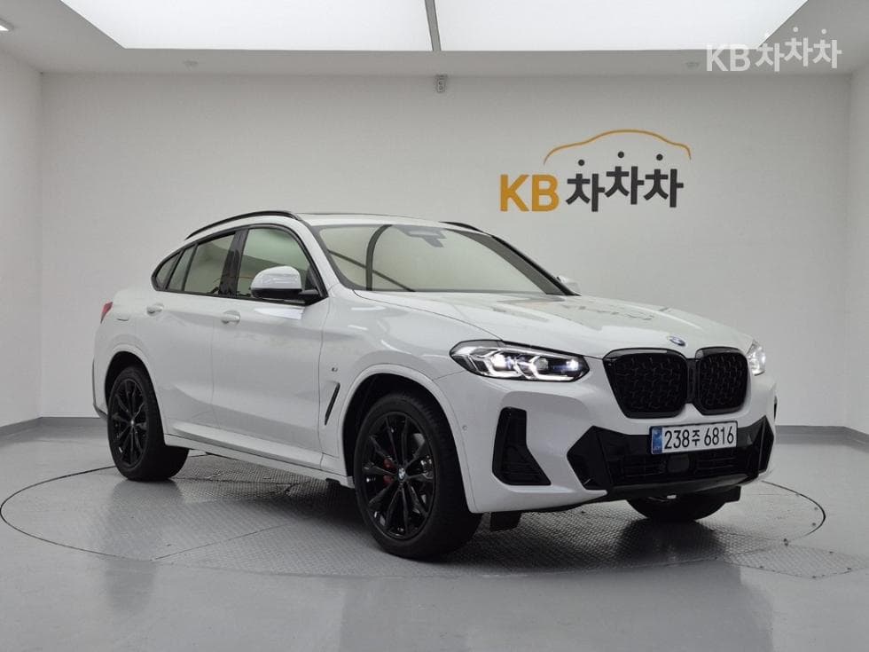 BMW New X4 (G02)xDrive 20i M Sport Pro - 2
