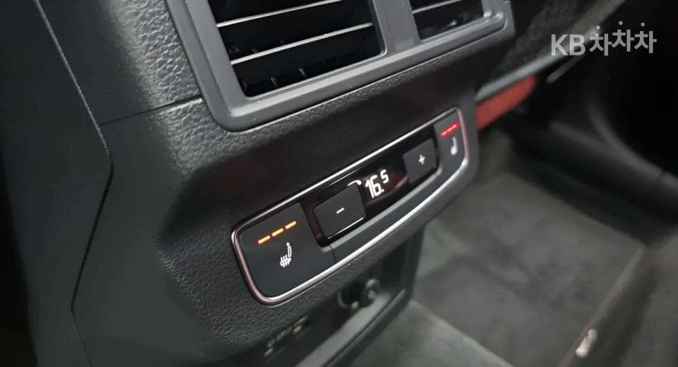 Ауди SQ5(FY)3.0 TFSI Quattro Стандартен - 19