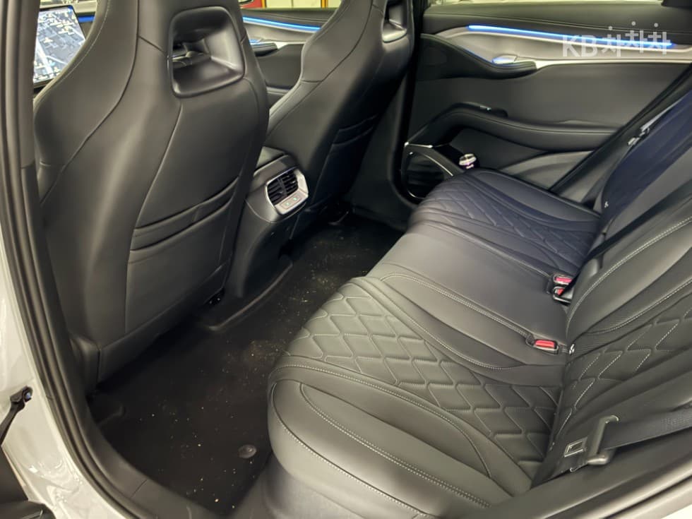 BYD SEALION 7RWD Standard - 10