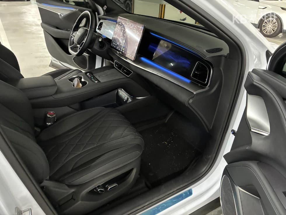BYD SEALION 7RWD Standard - 11