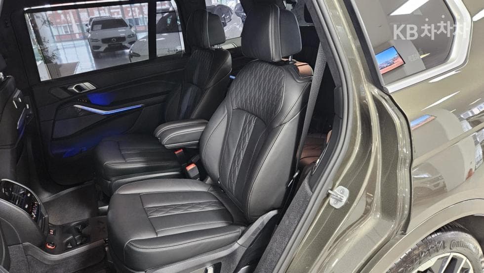BMW X7(G07)xDrive 40i M Sport - 10