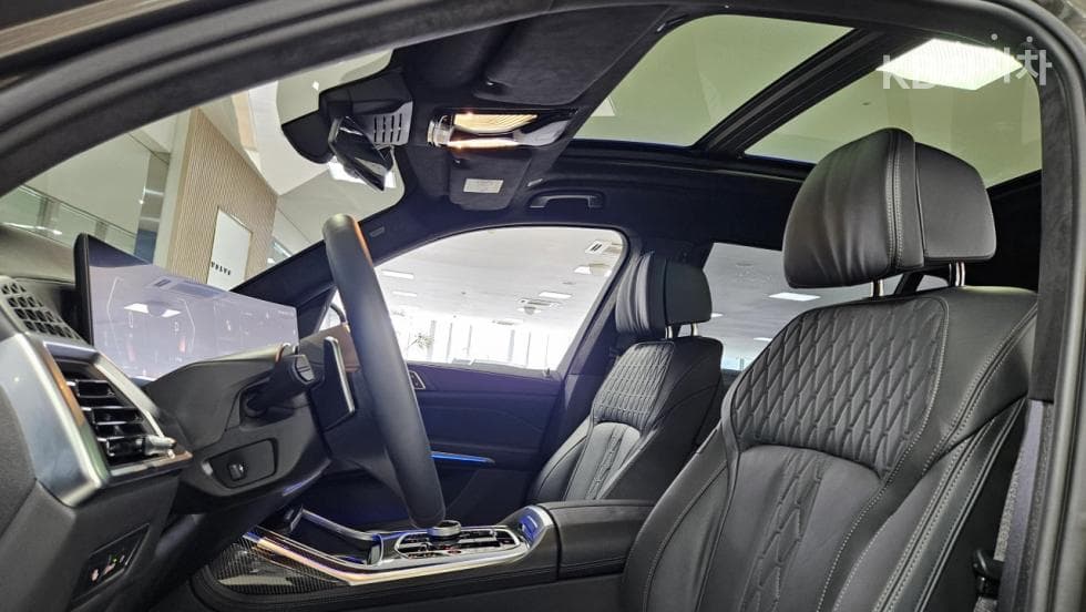 BMW X7(G07)xDrive 40i M Sport - 18