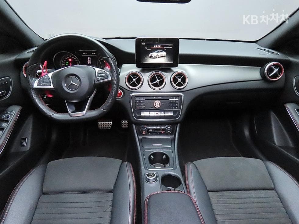 Mercedes-Benz CLA클래스CLA220 AMG Line - 6