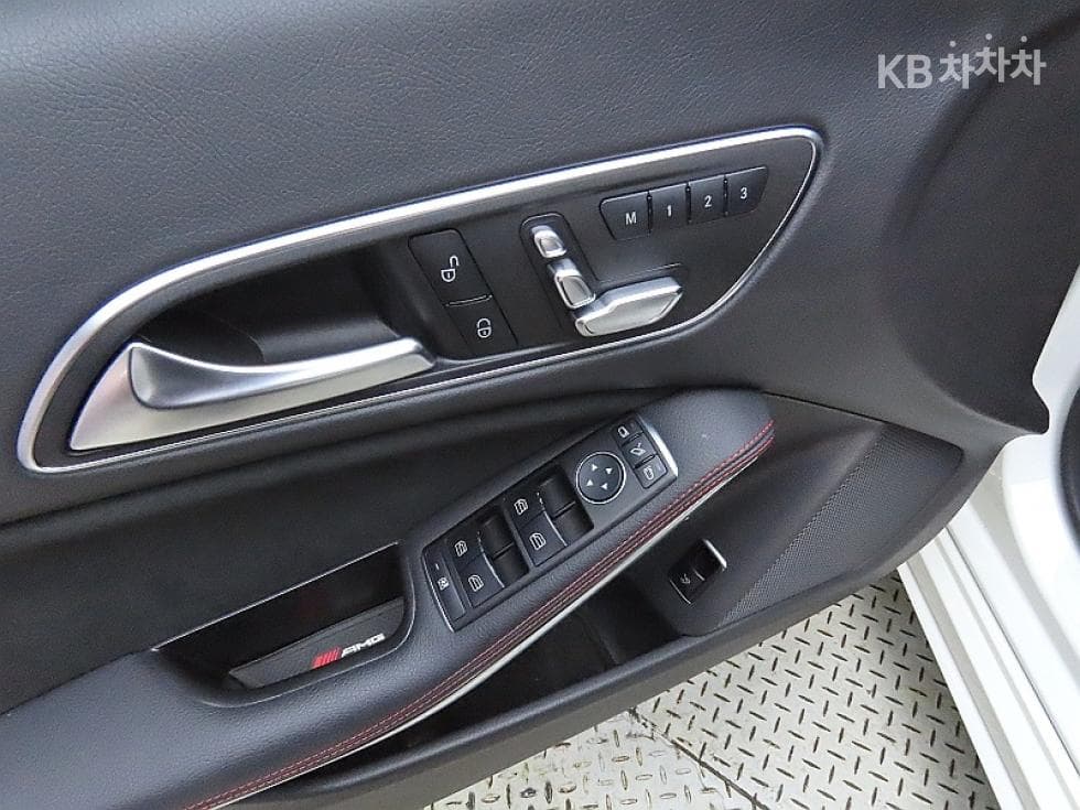 Mercedes-Benz CLA클래스CLA220 AMG Line - 13