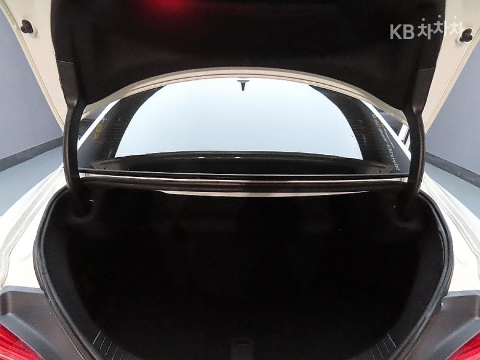 Mercedes-Benz CLA클래스CLA220 AMG Line - 19