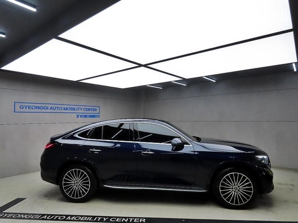Mercedes-Benz GLC(X254)GLC300 4Matic Coupe AMG Line - 2