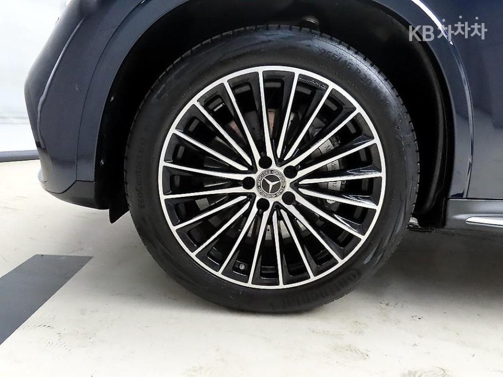 Mercedes-Benz GLC(X254)GLC300 4Matic Coupe AMG Line - 20