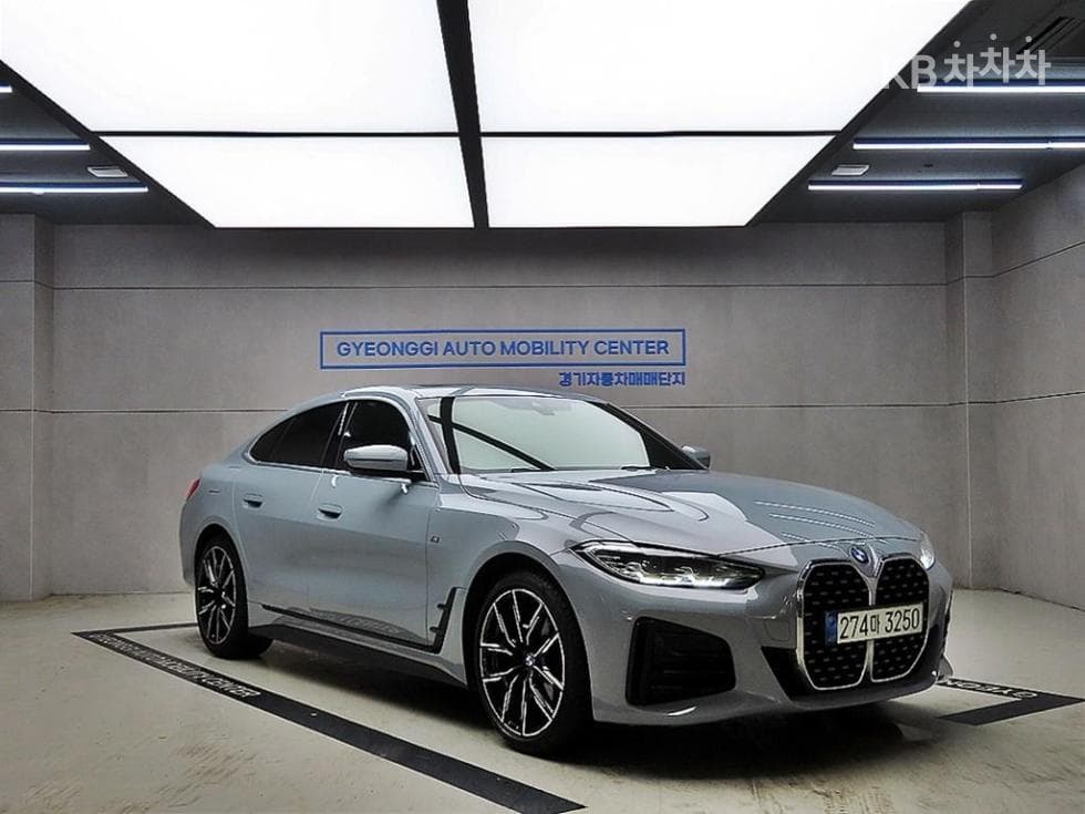 BMW 4시리즈 (G22) 420i Gran Coupe M Sport First Edition - Image 1