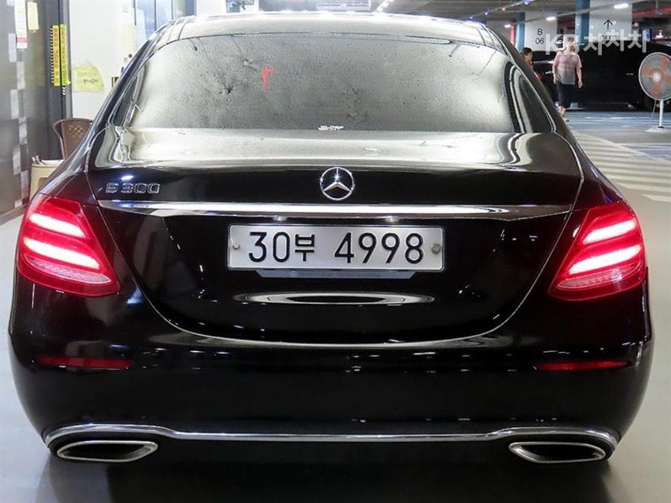 Mercedes-Benz E-Клас (W213)E300 Avantgarde - 5