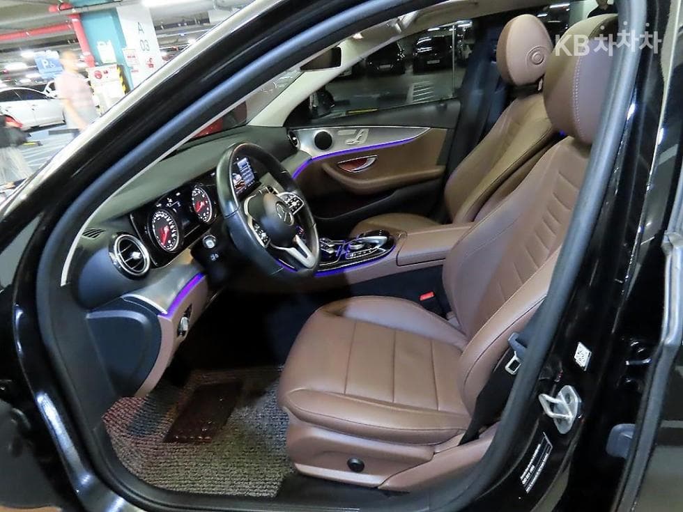 Mercedes-Benz E-Клас (W213)E300 Avantgarde - 6