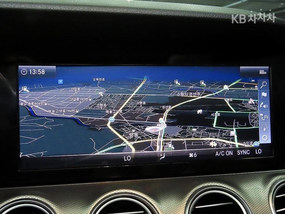 Mercedes-Benz E-Клас (W213)E300 Avantgarde - 13