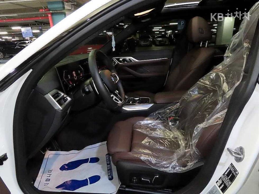 BMW 4시리즈 (G22)420i Gran Coupe M Sport Pro - 6