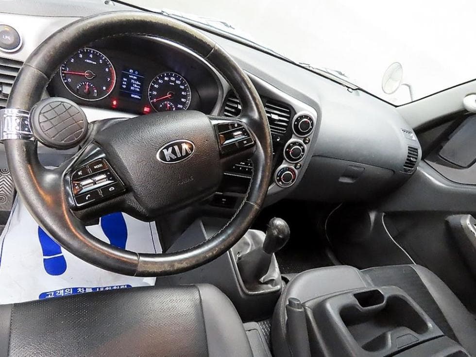 Kia The New (facelift) Bongo 3 (light truck)LPG Box Truck 1 Ton 하이 King Cab Extra Long L - 6