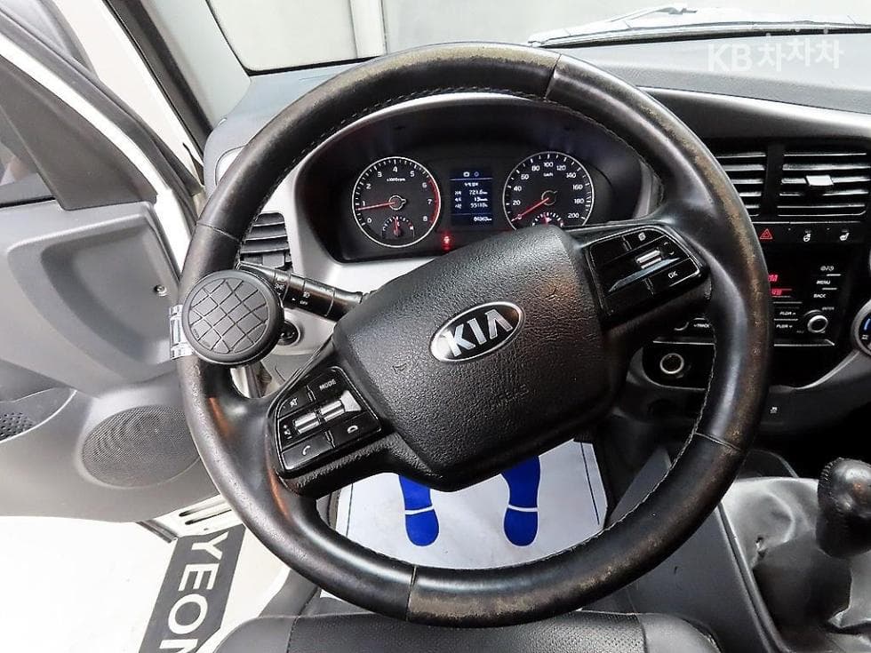 Kia The New (facelift) Bongo 3 (light truck)LPG Box Truck 1 Ton 하이 King Cab Extra Long L - 8