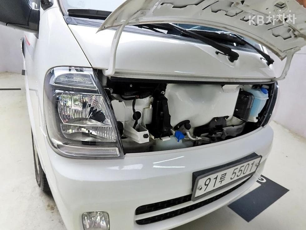 Kia The New (facelift) Bongo 3 (light truck)LPG Box Truck 1 Ton 하이 King Cab Extra Long L - 18