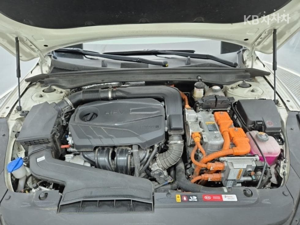Kia K5 Hybrid 3rd Gen2.0 HEV Noblesse - 15