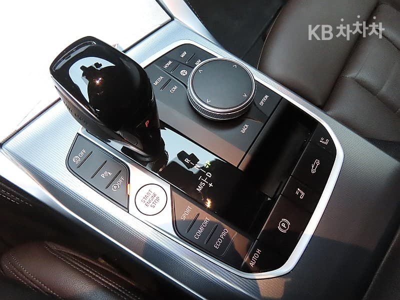 BMW 4시리즈 (G22)420i Convertible M Sport - 9