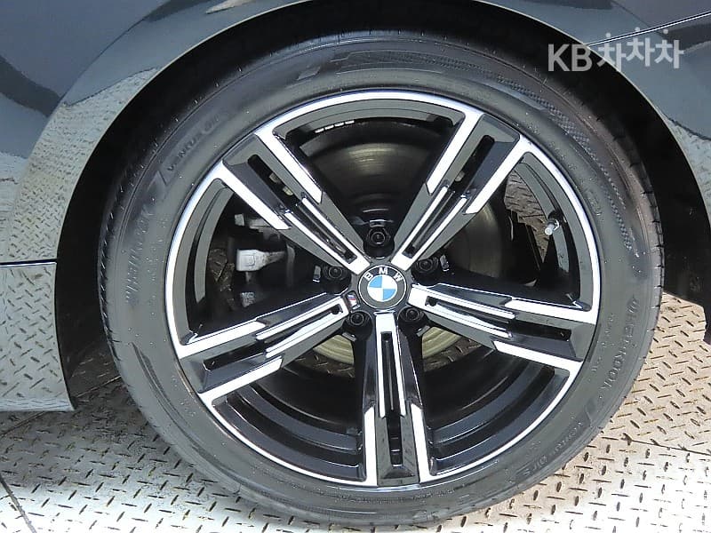 BMW 4시리즈 (G22)420i Convertible M Sport - 20