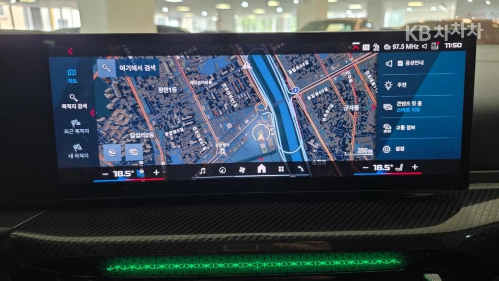 BMW M시리즈M3 투어링 Competition M xDrive - 12